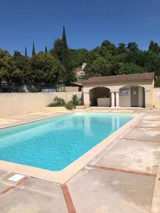 Appartamento Le Provence Avec Piscine, Climatisation Et Parking Uzès Esterno foto